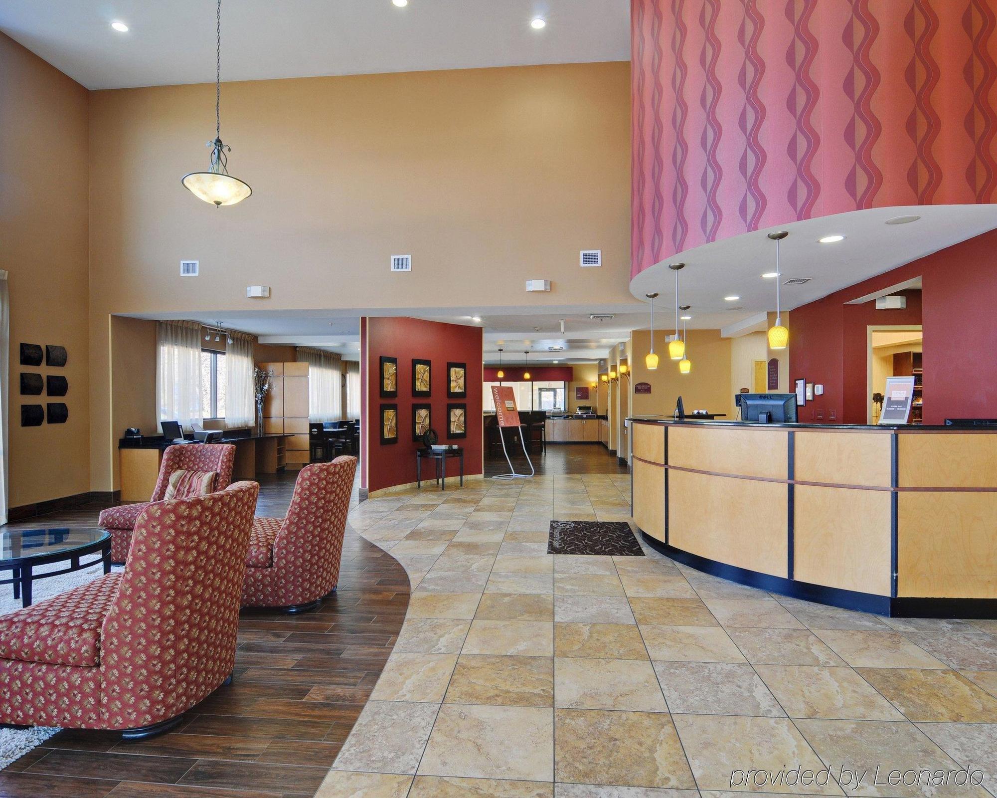 Comfort Suites Salem-Roanoke I-81 Екстер'єр фото